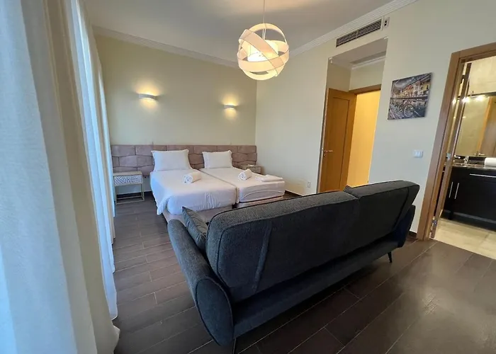 别墅 Light House Luxury *