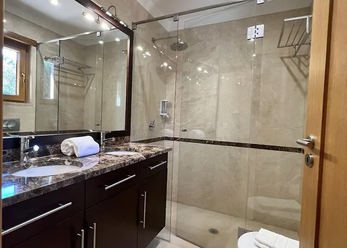 Light House Luxury 阿尔布费拉